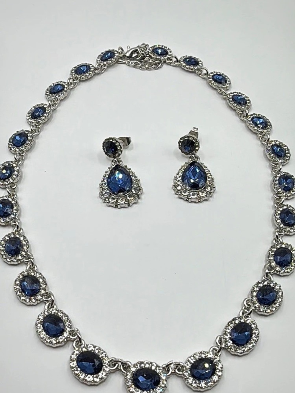 Elegant Art Deco Sapphire Blue & Cubic Zirconia Jewelry Set - Necklace & Earring